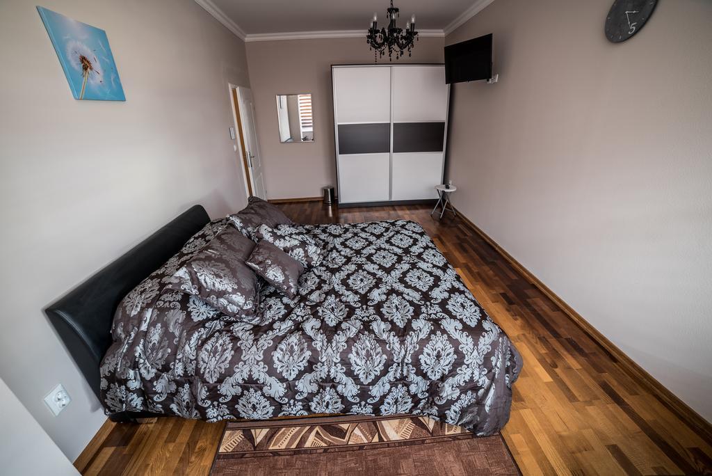 Suites Donna Bihać Exterior foto